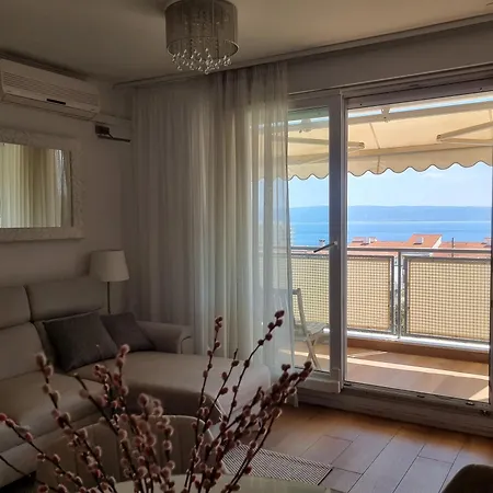 Lucia Apartment Split