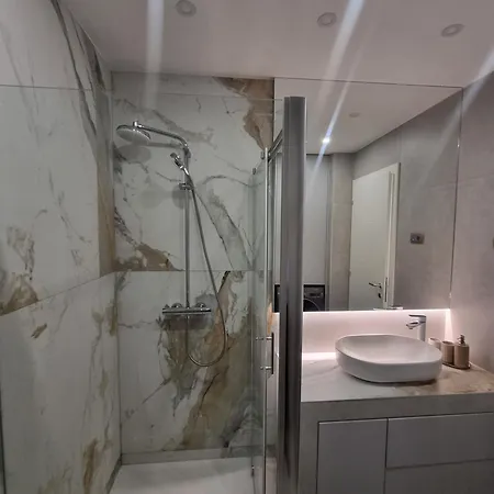 Lucia Apartman